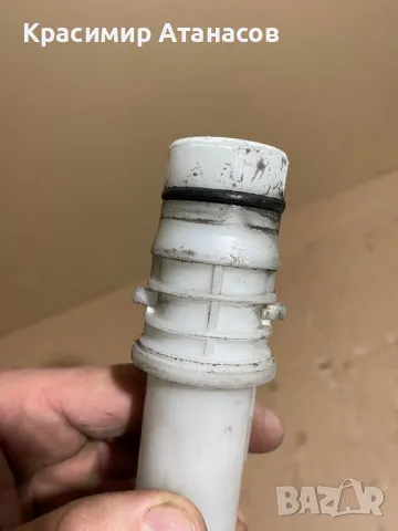 Гърловина казанче чистачки за Тойота корола версо.2004-2008г, снимка 2 - Части - 47566452