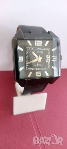 Ефектен часовник Atractive Q&Q, снимка 1