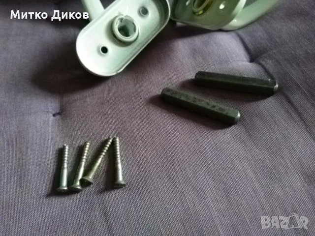 Г-образна дръжка за прозорец метал 80х35мм с квадрат 8 мм и крепежи, снимка 6 - Дограми - 35173499