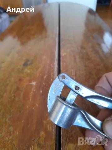 Стара алуминиева преса за чесън #22, снимка 3 - Други ценни предмети - 49543812