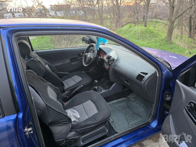 Seat Ibiza 1.4 с газово , снимка 2 - Автомобили и джипове - 53386998