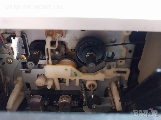 Дек HITACHI D-E55 за ремонт или резервни части - Продаден, снимка 12 - Декове - 52676885