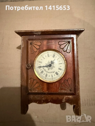 Продавам античен часовник