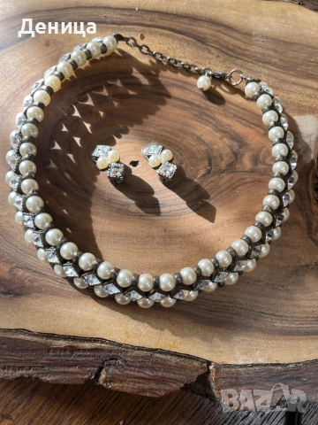 Невероятно красиви🥰 Купих я за огърлица, но се оказа, че е декорация за коса ♥️ Перли, кристали, ме