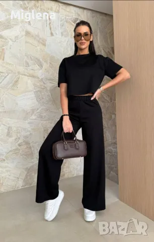 Дамски спортен комплект  