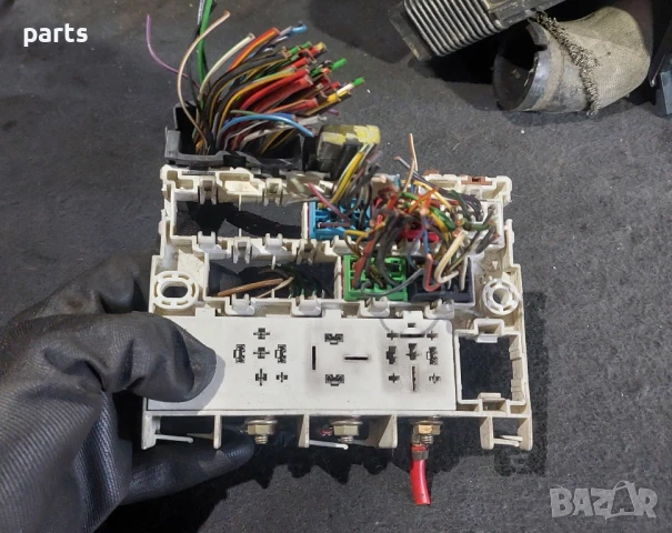 Бушонна Кутия Ауди A3 8L N:944 (2) - VW Голф 4, снимка 3 - Части - 51412251