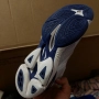 Mizuno Wave Lightning Z7 Mid номер 44 маратонки за зала /волейбол и др., снимка 4