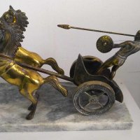 Голяма статуя на гладиатор в колесница с коне, снимка 6 - Антикварни и старинни предмети - 43830344
