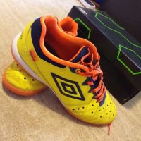 Футболни обувки  , маратонки Umbro 40, снимка 5 - Маратонки - 32721551