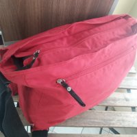 Levis  голяма червена чанта от брезент, снимка 9 - Чанти - 32543892
