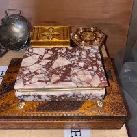 Ретро Мраморна кутия за бижута , снимка 2 - Колиета, медальони, синджири - 43557029