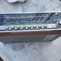 Старо радио, снимка 2 - Антикварни и старинни предмети - 26613895