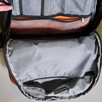 Фотографска раница Lowepro CompuDaypack, снимка 7 - Раници - 44116535