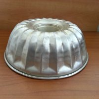 Алуминиева форма за кекс, снимка 5 - Антикварни и старинни предмети - 32339609