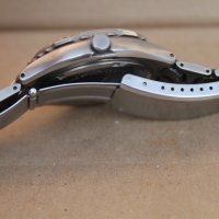 Швейцарски титаниев мъжки часовник ''Jacques Lemans'', снимка 5 - Мъжки - 43973942