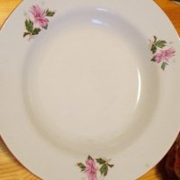 Порцеланови чинии - използвани и нови, снимка 9 - Чинии - 37285613