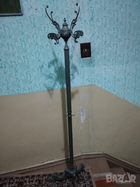 барокова паркетна закачалка, снимка 1