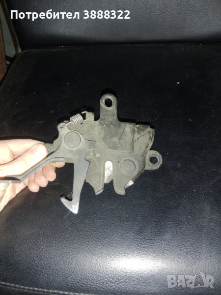 Тoyota avensis 1.6 vvt-i t22 facelift ключалка за преден капак, снимка 1