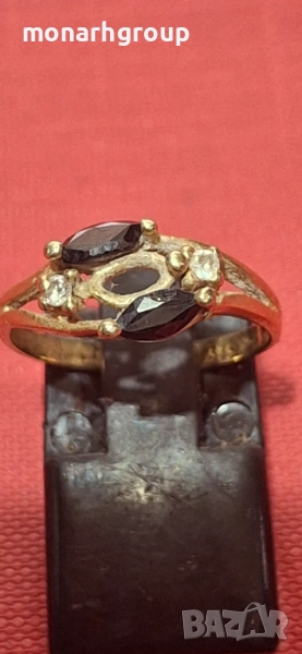 Златен пръстен /липсва камък/, снимка 1