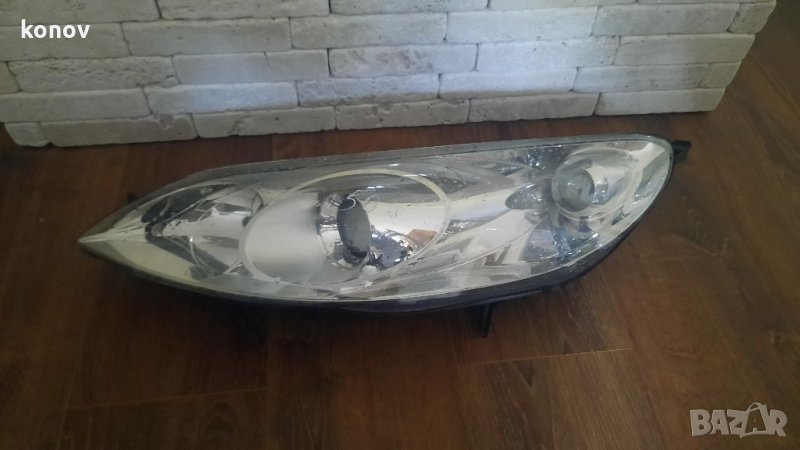 Peugeot 407 - оригинален ляв фар, снимка 1