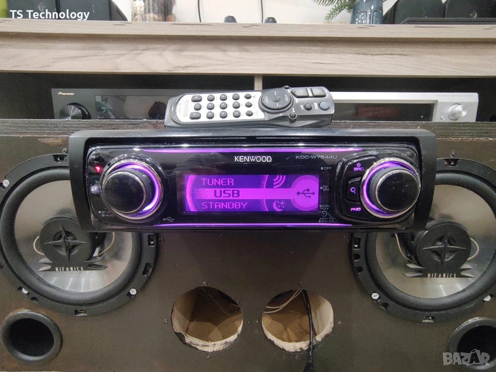 Висок клас KENWOOD KDC-W7544U USB / AuX / CD / MP3, снимка 1