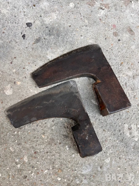 Стари големи брадви с печат, снимка 1