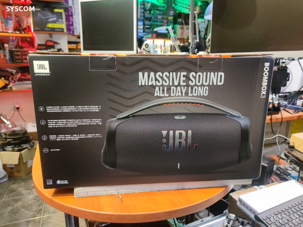 Чисто нов JBL Boombox 3, снимка 1