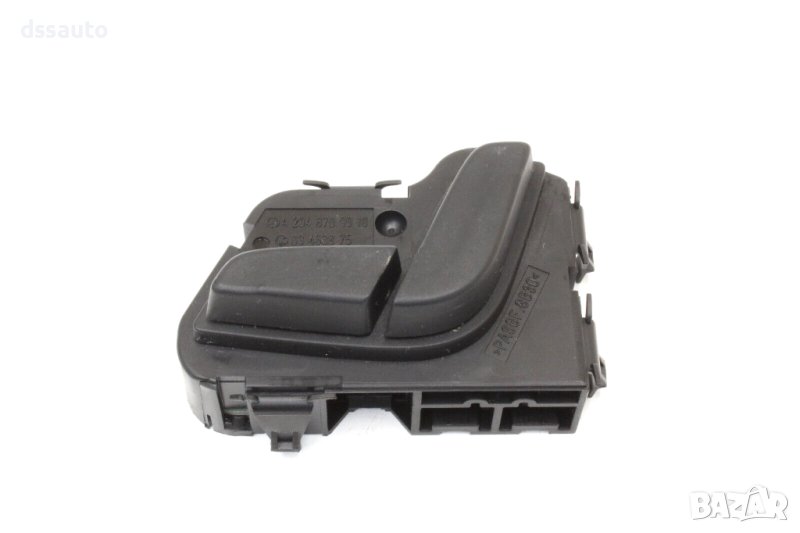 Mercedes C-Class W204 Копче за Ел.Седалки Предна Лява A2048709010, снимка 1