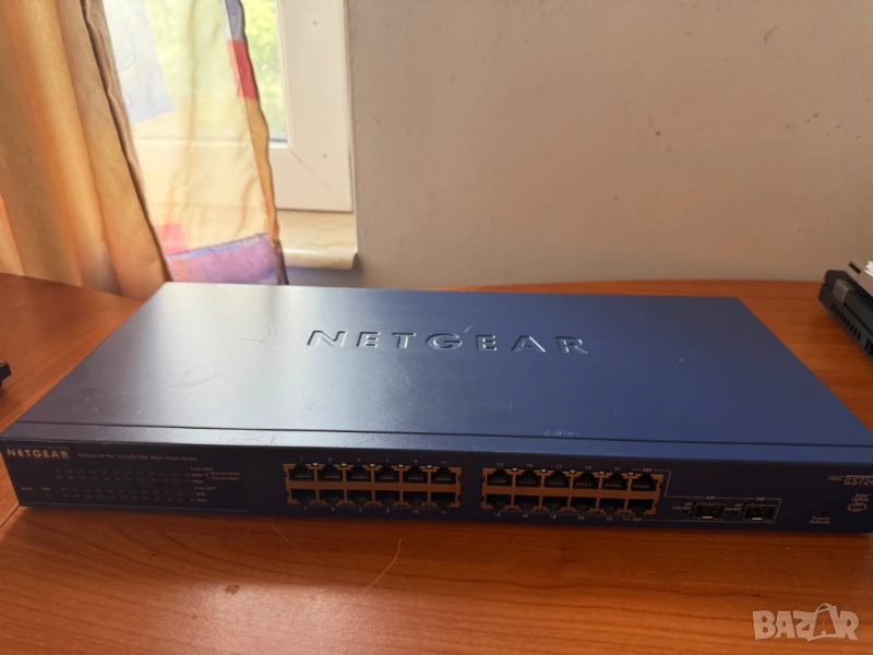 Суич NETGEAR GS724T Managed 24x10/100/1000 Gigabit Smart Switch 2xSFP, Advanced features, QOS, VLAN, снимка 1