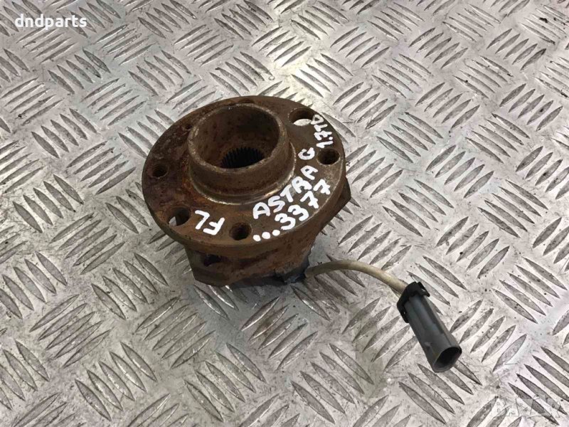 Предна дясна главина Opel Astra G,1.7DTL,1999г., снимка 1