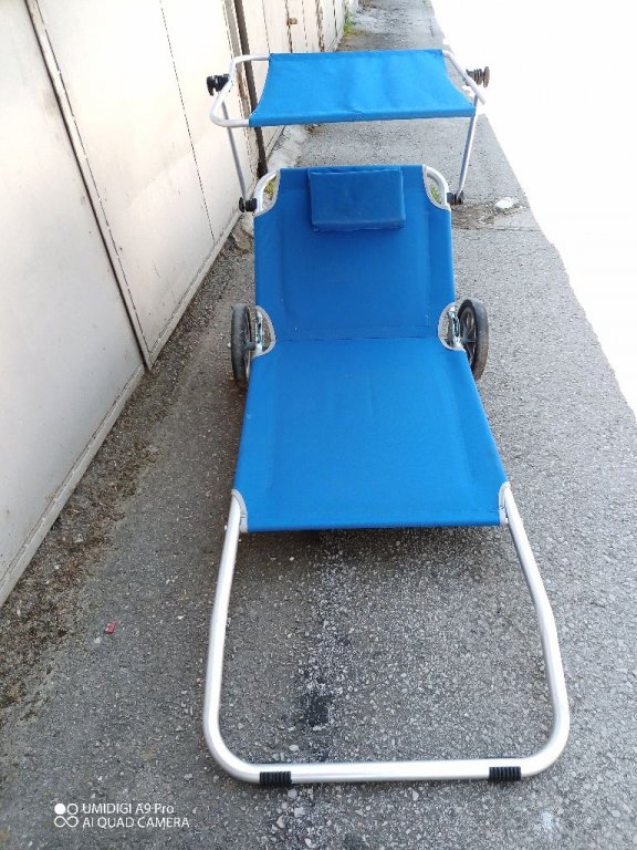 Идеално запазен Шезлонг алуминиев, сгъваем стол плажен на колела в Къмпинг  мебели в гр. Русе - ID37133346 — Bazar.bg