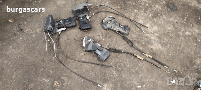 Брава врата предна лява дясна Mazda 6 GG 02-08г