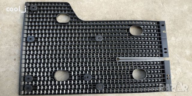 Защита калник Mерцедес Актрос MP4, снимка 3 - Части - 32364294