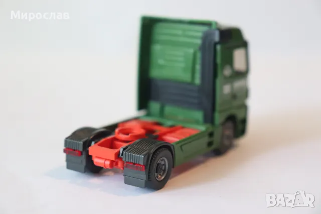 WIKING H0 1/87 MERCEDES ACTROS ВЛЕКАЧ КАМИОН МОДЕЛ КОЛИЧКА, снимка 5 - Колекции - 50210841