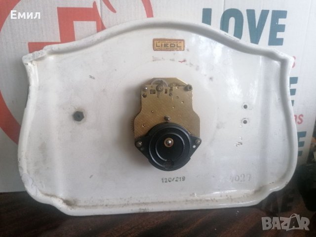 Колекционерски стенен порцеланов часовник MAUTHE , снимка 5 - Колекции - 33638042