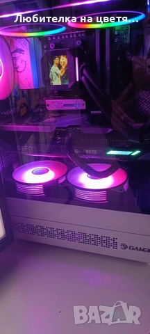 изключително добър гейминг компютър DDR5, нови части