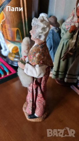 Винтидж баба с вретено от средата на 20-ти век, снимка 3 - Антикварни и старинни предмети - 43222834