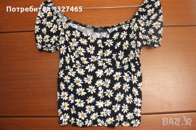 Лятна блуза на Бершка, снимка 1 - Тениски - 32892607