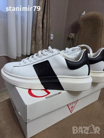 Сникърси GUESS 