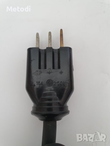 Захранващ кабел с щепсел 16 А  250 V, снимка 2 - Ключове, контакти, щепсели - 43790052
