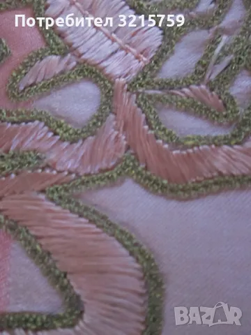 Копринена покривка , бродерия сърма и копринени конци, снимка 13 - Покривки за маси - 50303663
