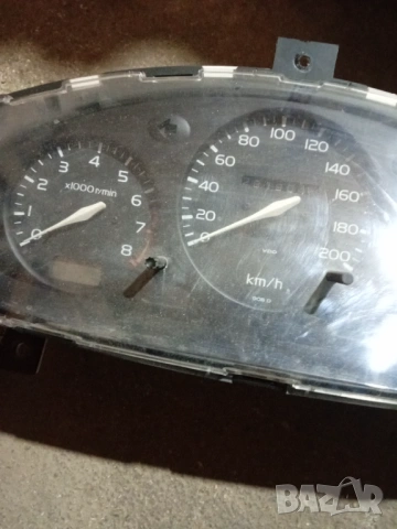 Табло Нисан микра 