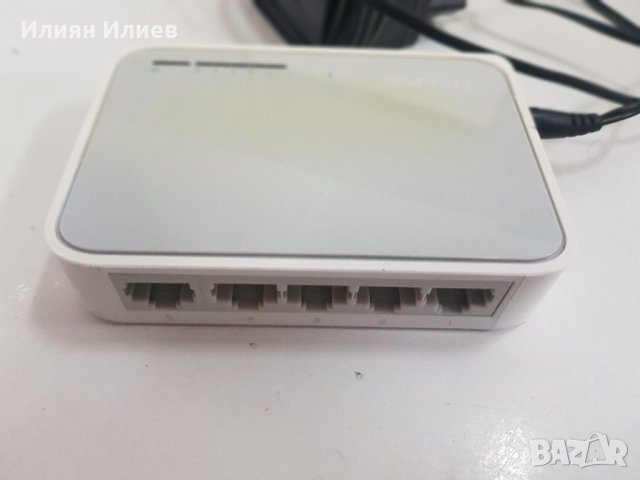 Switch  TPLINK  модел  -1005D/5 порта, снимка 2 - Суичове - 33108984