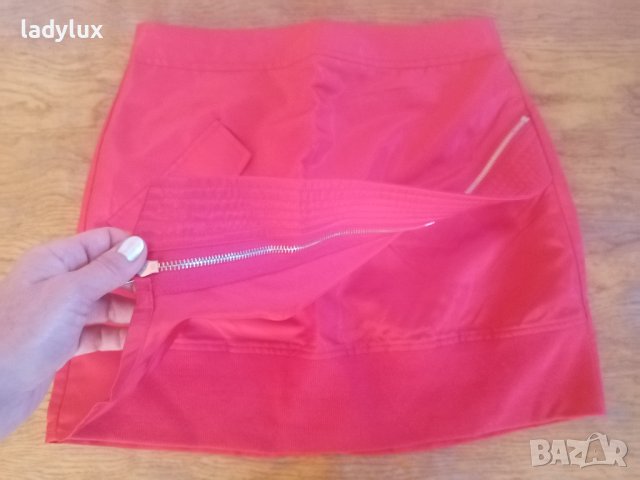 LE LIS Collection, S, Оригинална Червена Пола. Код 2121, снимка 6 - Поли - 43764321