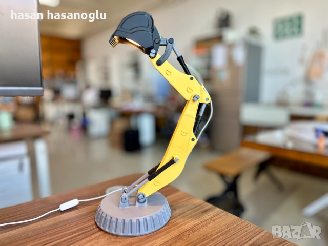 Лампа Excavator