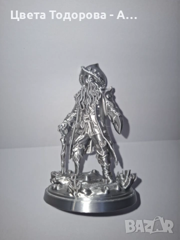 Фигурка Дейви Джоунс