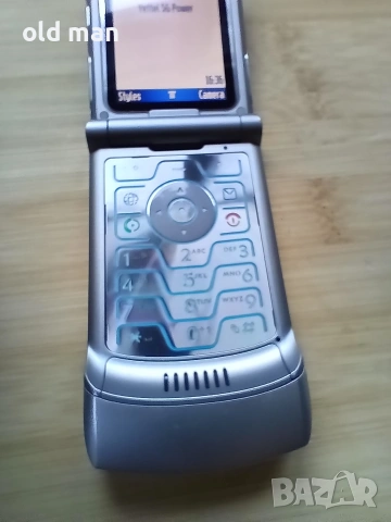 Motorola V3, снимка 3 - Motorola - 53273378