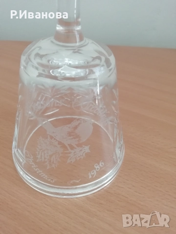 Красива кристална коледна камбанка , снимка 3 - Антикварни и старинни предмети - 52529142