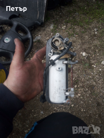 Задна дръжка за фолцваген, снимка 2 - Части - 36547788