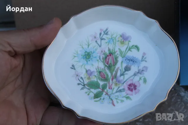 Английска порцеланова чиния ''Aynsley'', снимка 2 - Колекции - 50006723